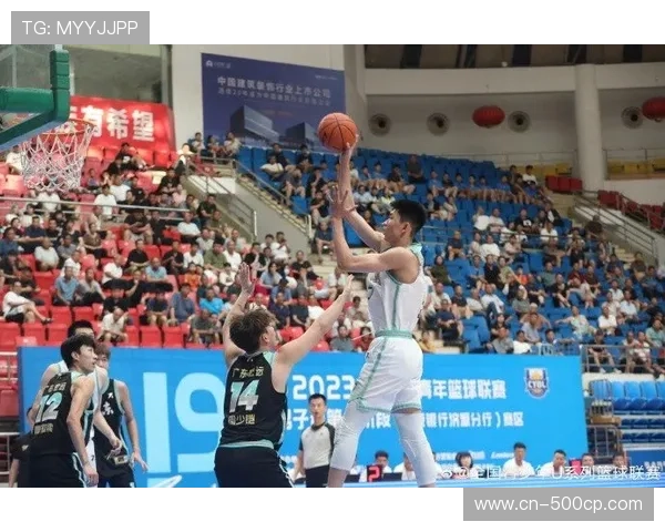 沿河县队第二节快攻反超，半场领先松桃县4分